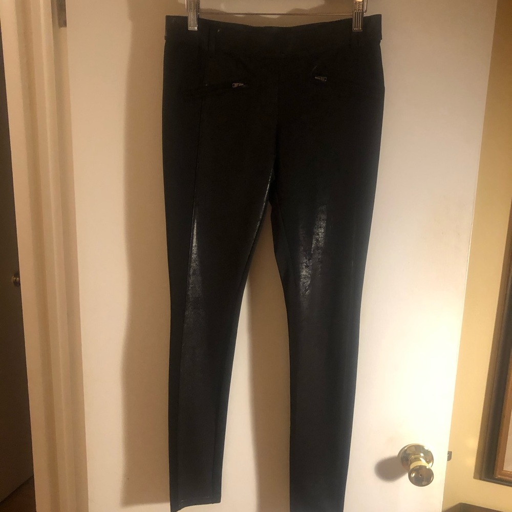 Black leggings
